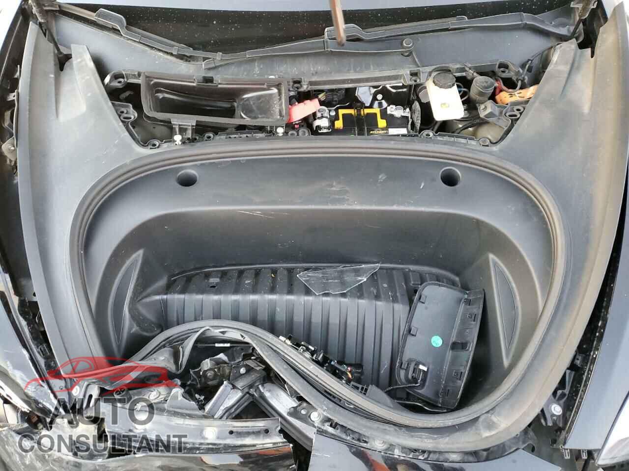 TESLA MODEL 3 2021 - 5YJ3E1EB6MF903209