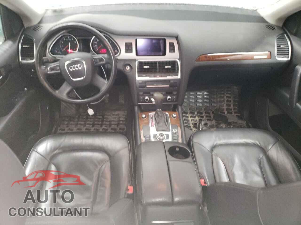AUDI Q7 2010 - WA1LYAFE8AD007779