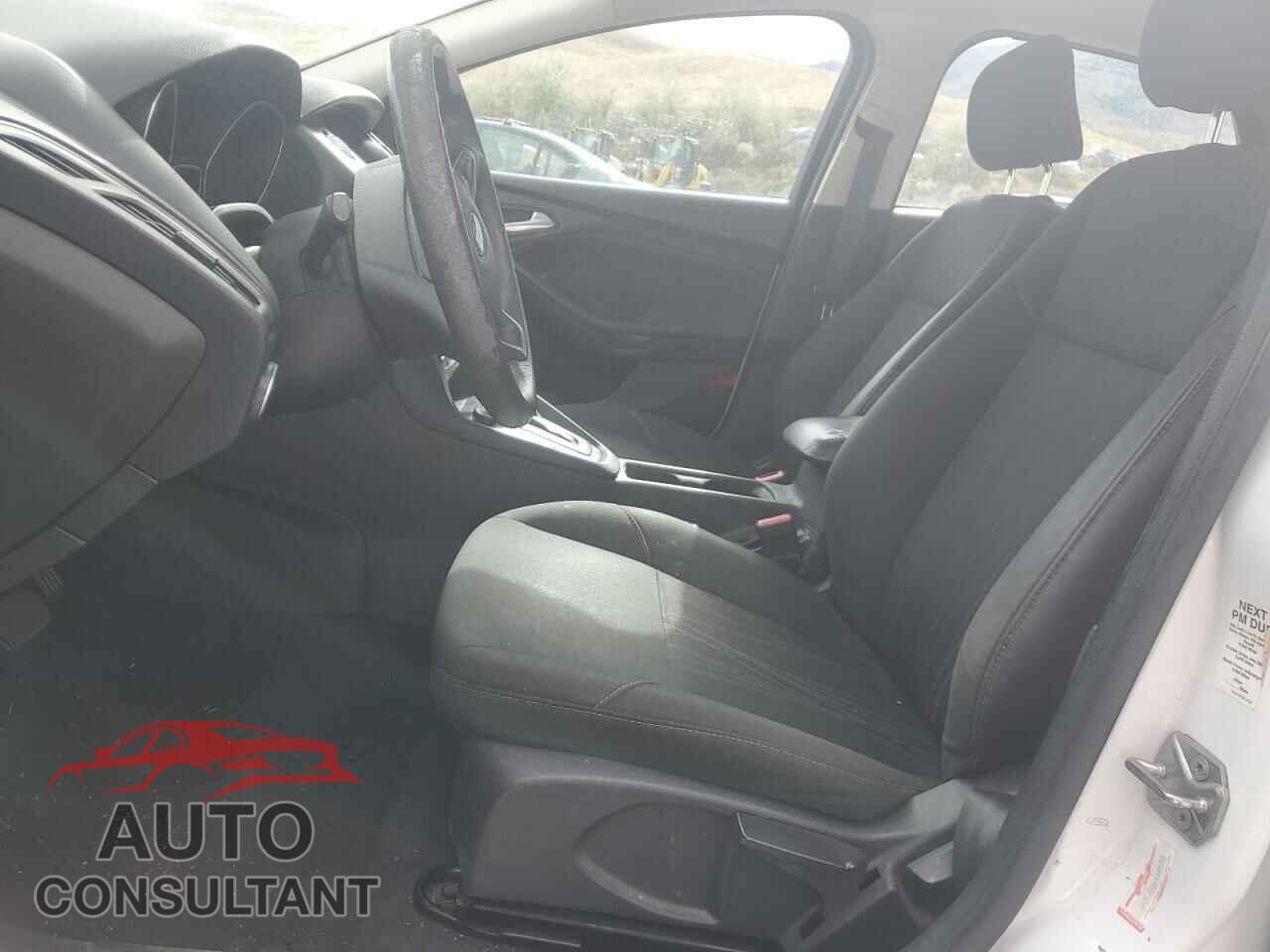 FORD FOCUS 2016 - 1FADP3K28GL290211