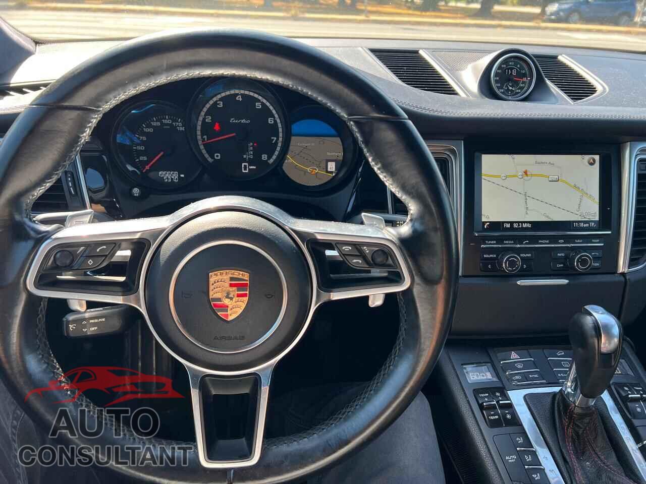 PORSCHE MACAN 2015 - WP1AF2A58FLB96526
