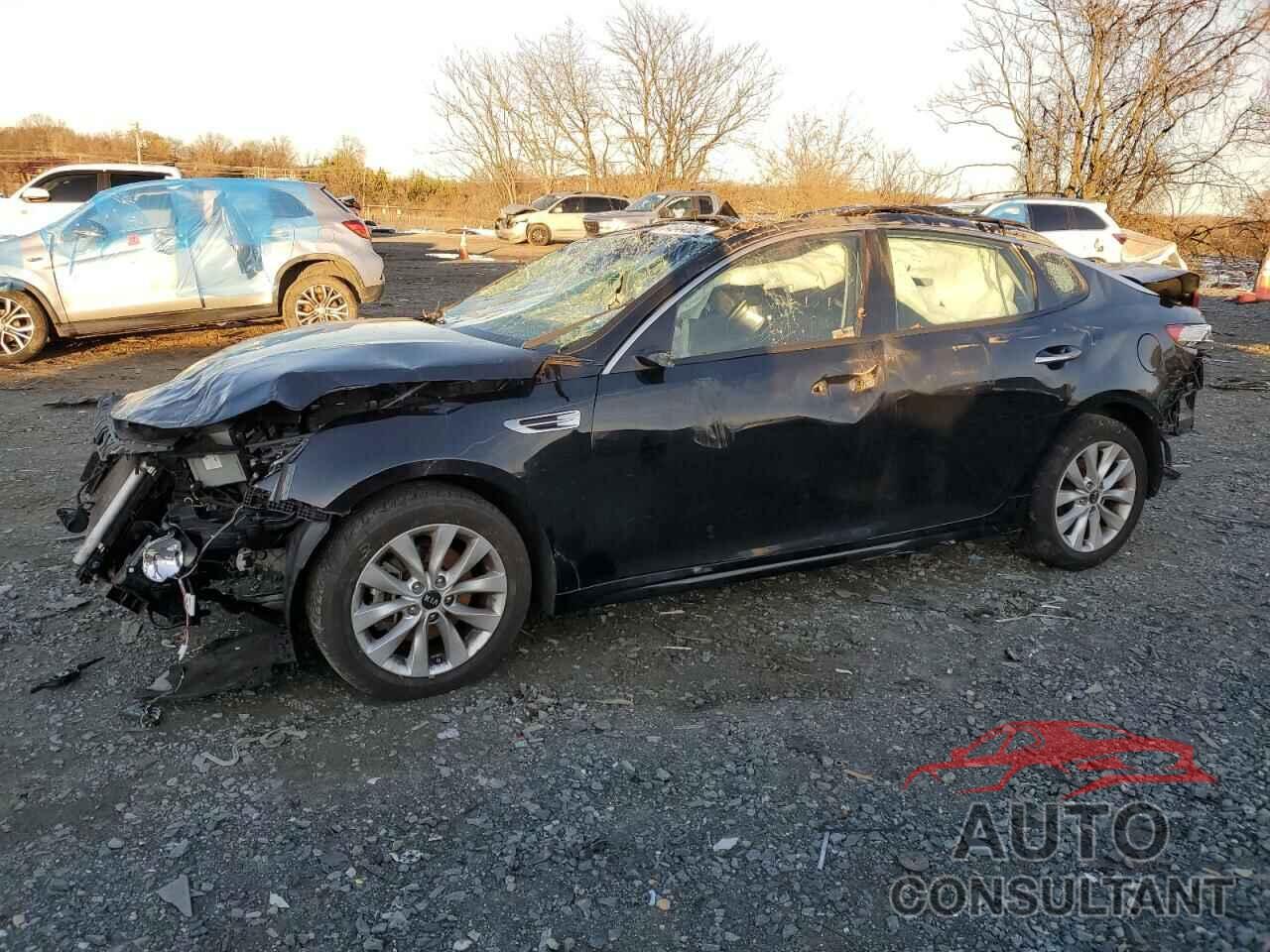 KIA OPTIMA 2018 - 5XXGU4L3XJG221623