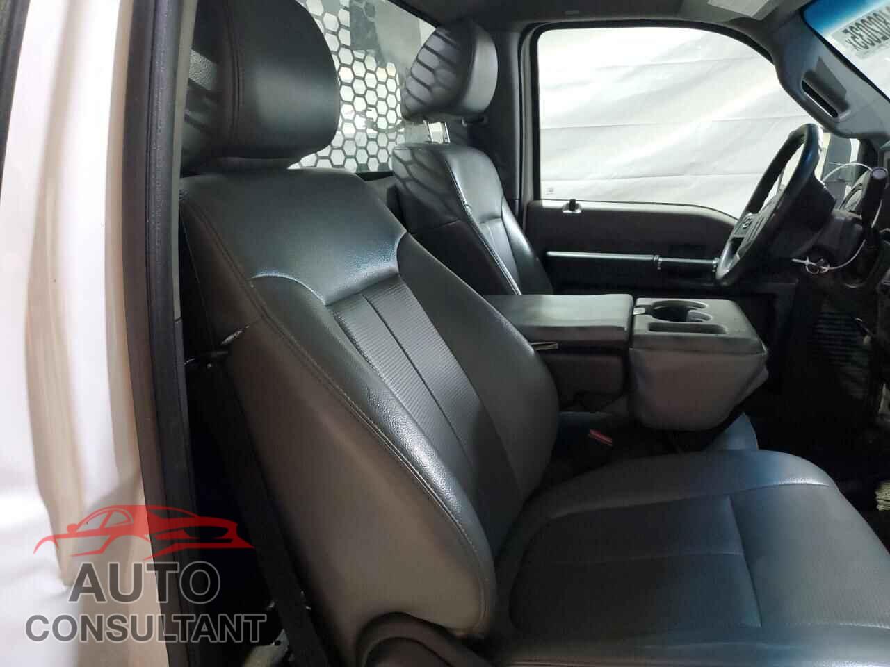 FORD F250 2012 - 1FTBF2B69CED03175