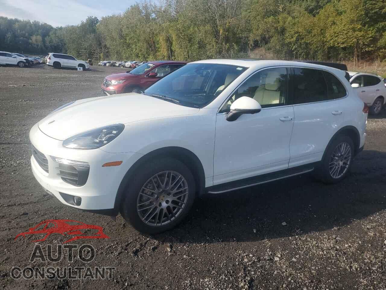 PORSCHE CAYENNE 2016 - WP1AB2A23GLA93744