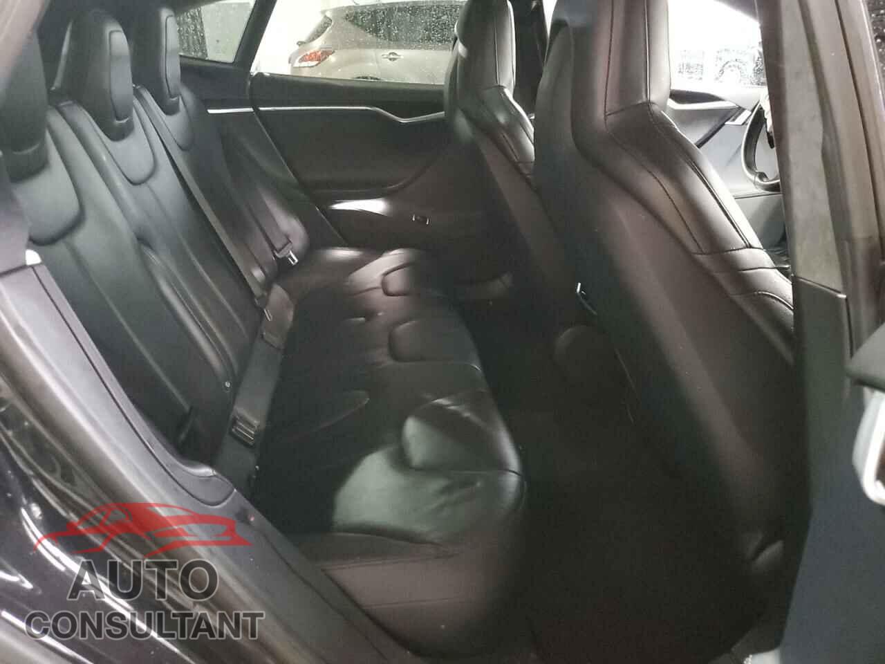 TESLA MODEL S 2016 - 5YJSA1E2XGF151610