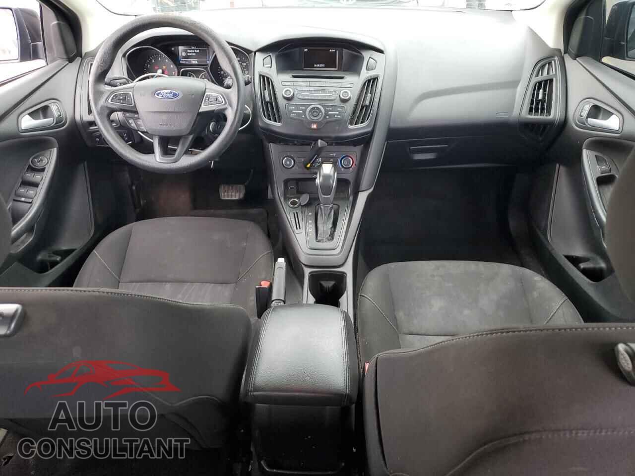 FORD FOCUS 2015 - 1FADP3K22FL294012