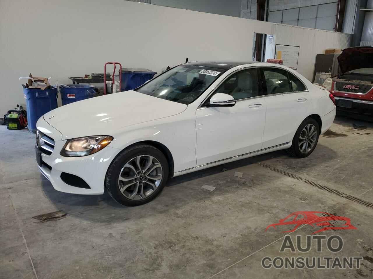 MERCEDES-BENZ C-CLASS 2017 - 55SWF4KB4HU221238