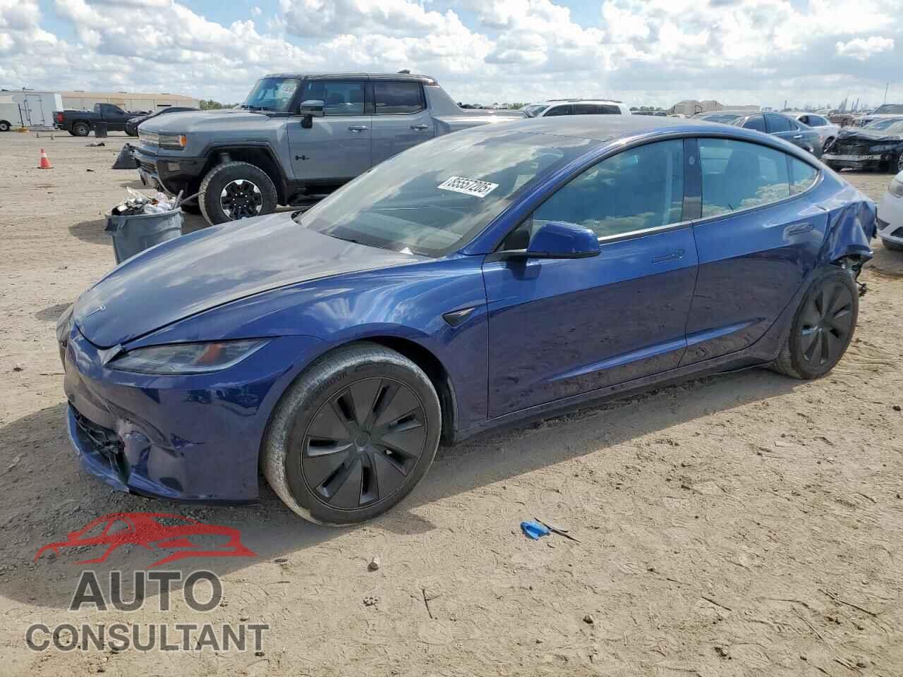 TESLA MODEL 3 2024 - 5YJ3E1EA3RF728013