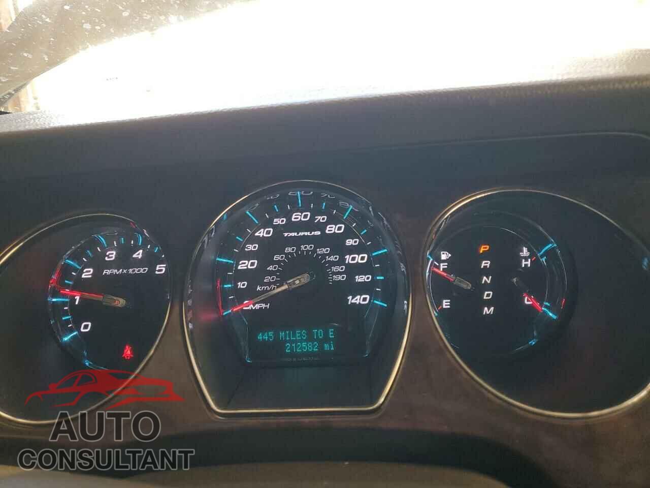 FORD TAURUS 2011 - 1FAHP2EW4BG136462