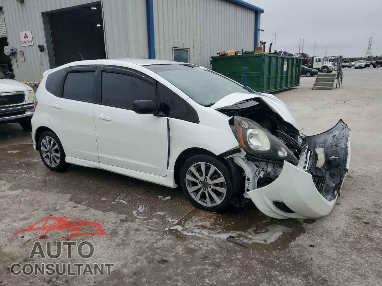 HONDA FIT 2013 - JHMGE8H54DC032936