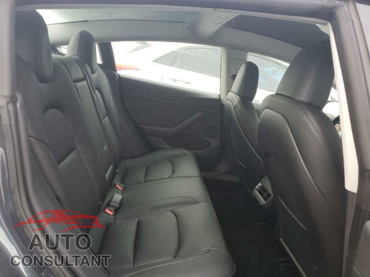TESLA MODEL 3 2023 - 5YJ3E1EA1PF554391