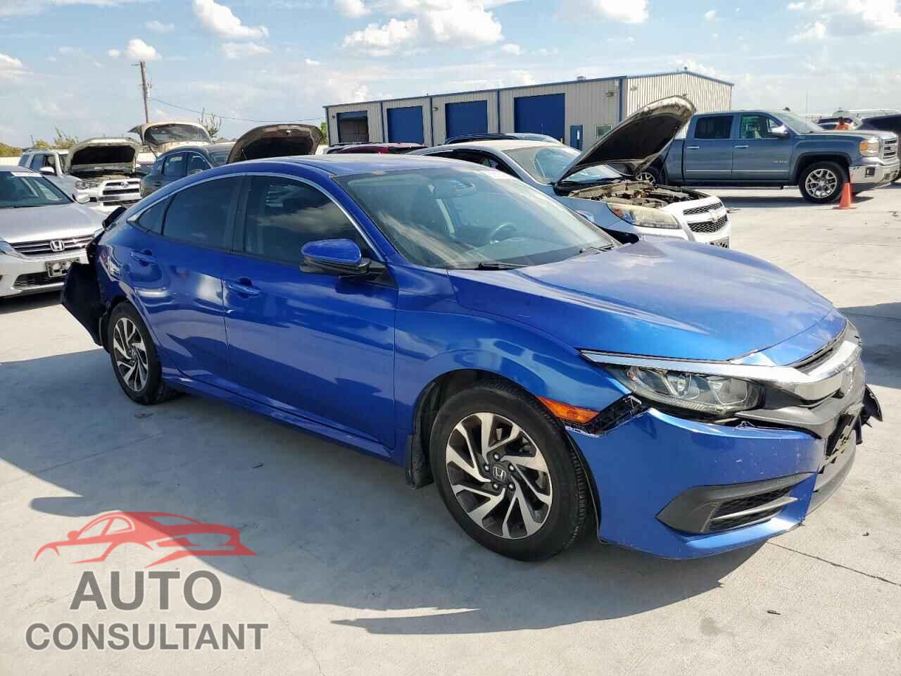 HONDA CIVIC 2018 - 2HGFC2F76JH577793