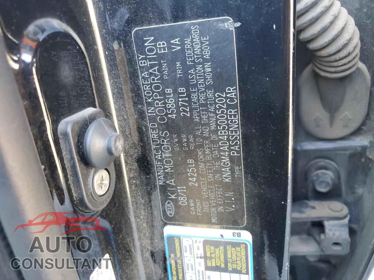 KIA OPTIMA 2011 - KNAGM4AD4B5005202
