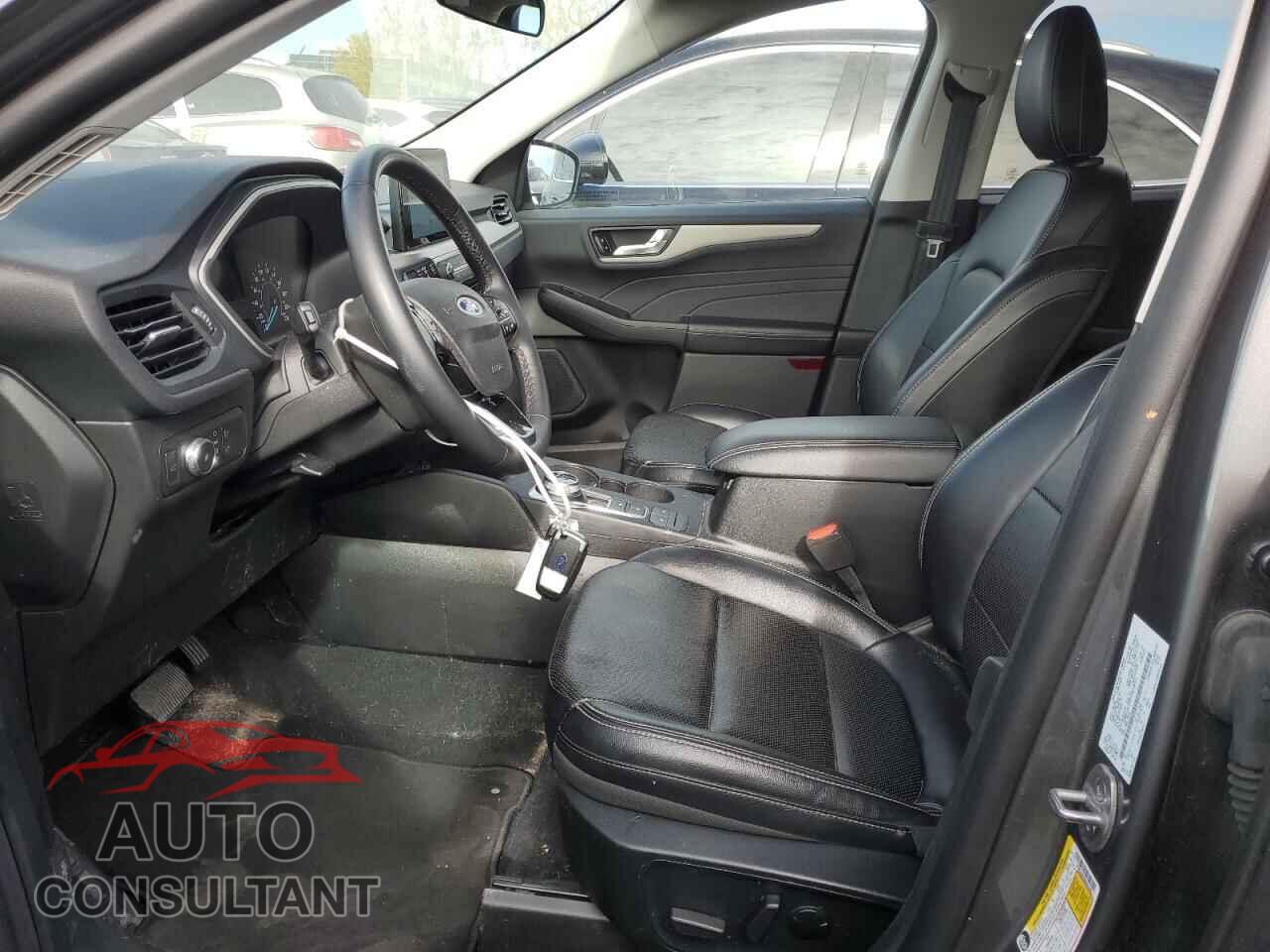 FORD ESCAPE 2022 - 1FMCU0H68NUB20957