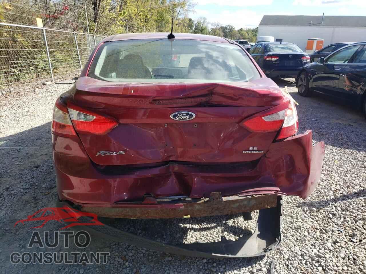 FORD FOCUS 2014 - 1FADP3F29EL449549