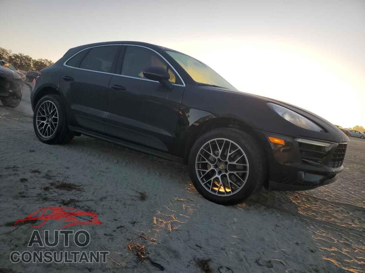 PORSCHE MACAN 2016 - WP1AB2A54GLB49703