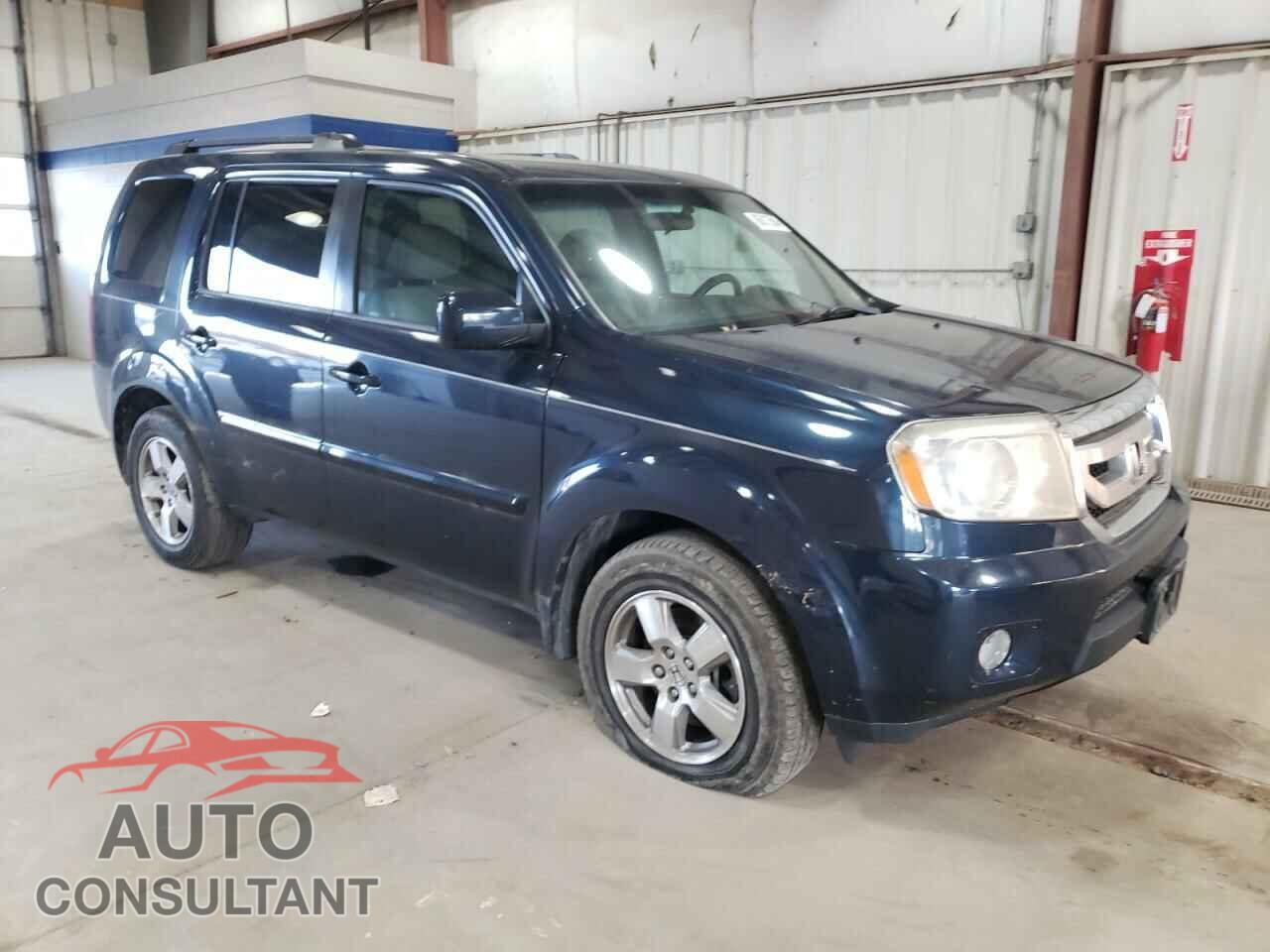 HONDA PILOT 2011 - 5FNYF4H40BB016235