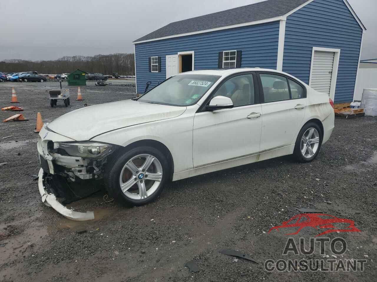 BMW 3 SERIES 2013 - WBA3B5C58DF595000