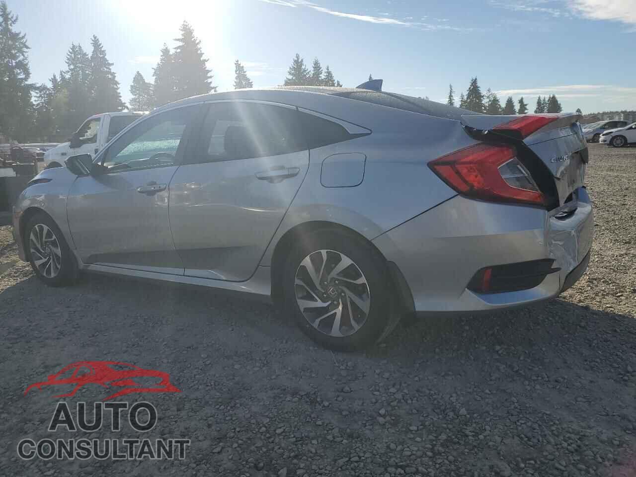 HONDA CIVIC 2017 - 19XFC2F88HE005685