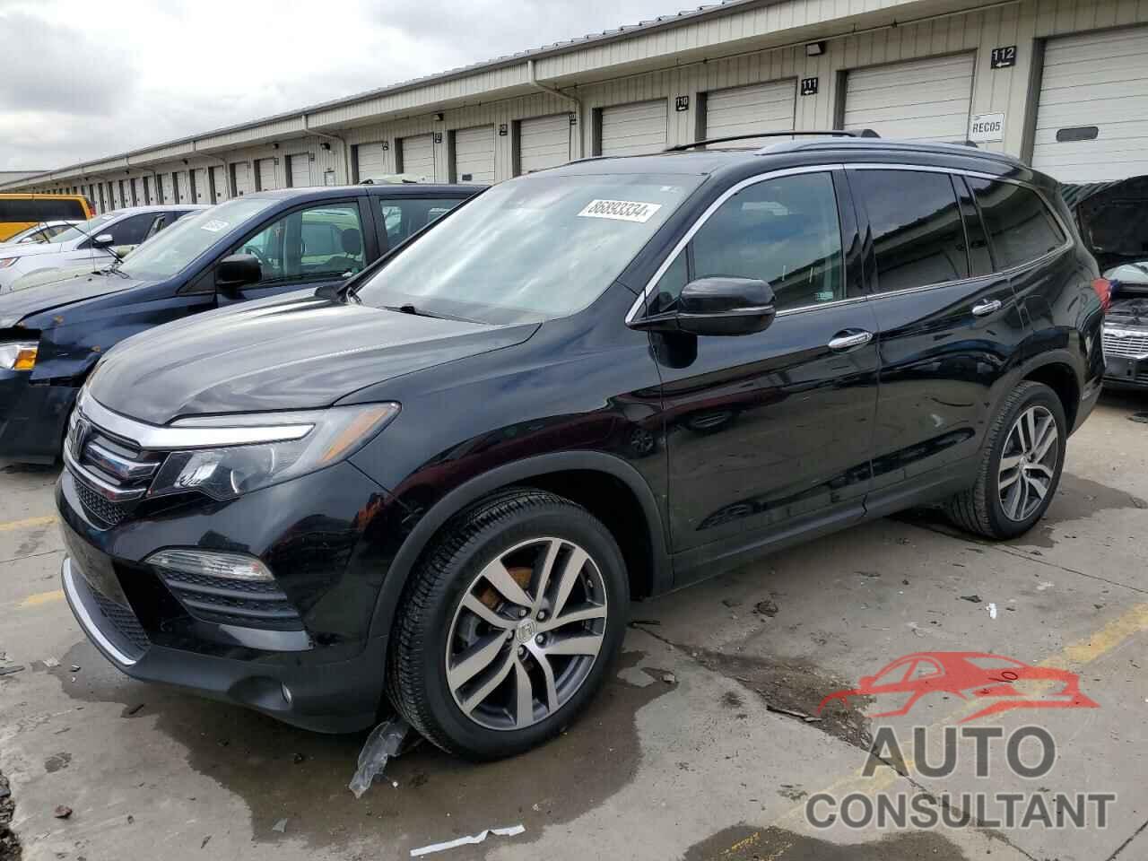 HONDA PILOT 2017 - 5FNYF6H01HB089020