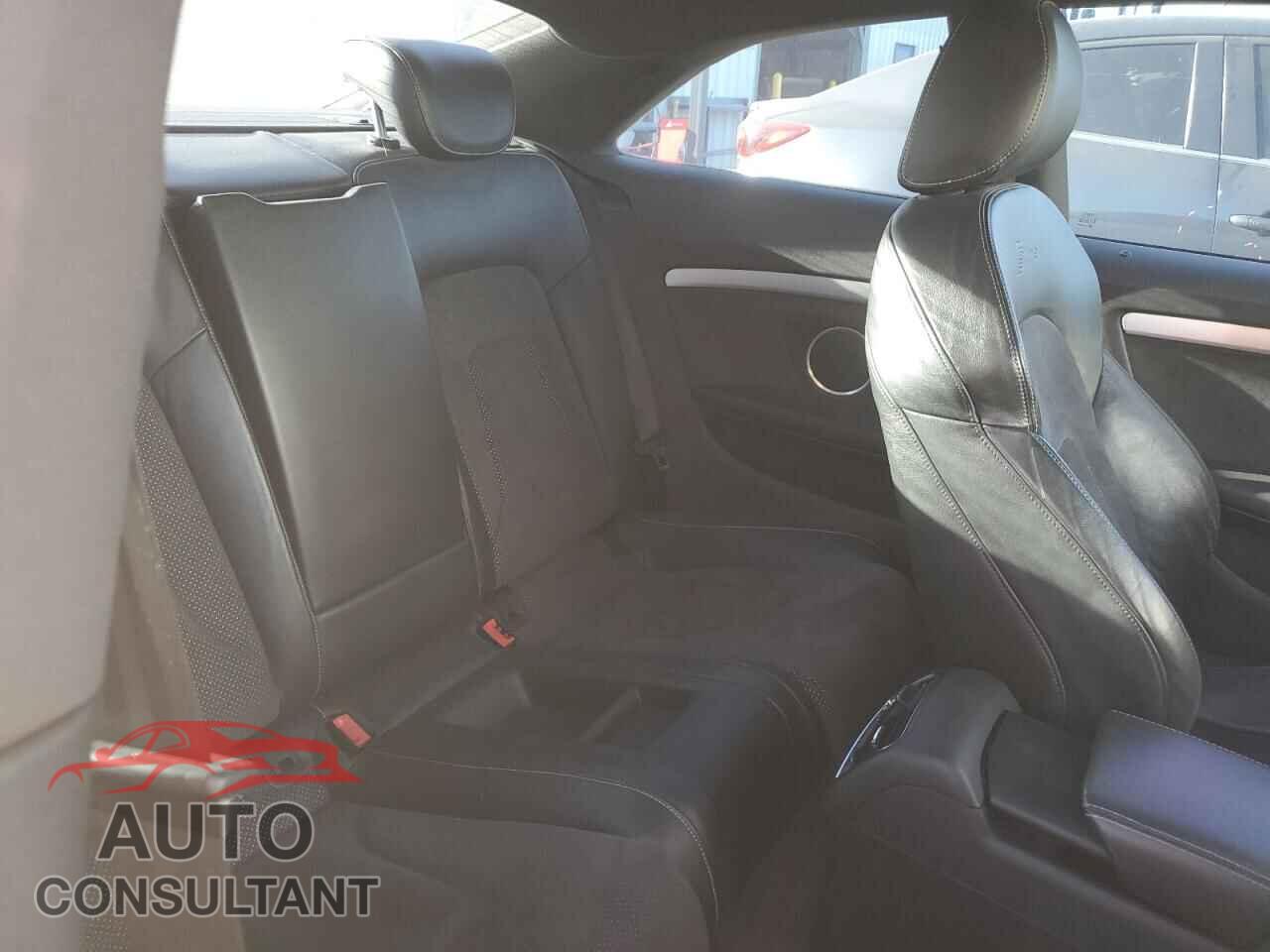 AUDI A5 2011 - WAU4FBFR5BA040599