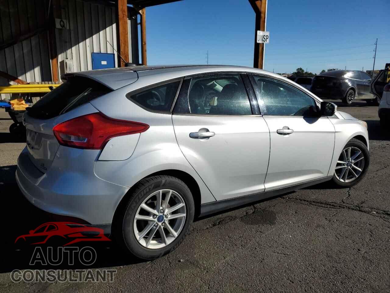 FORD FOCUS 2016 - 1FADP3K28GL282951