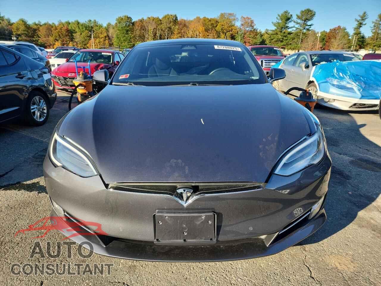 TESLA MODEL S 2018 - 5YJSA1E22JF285700