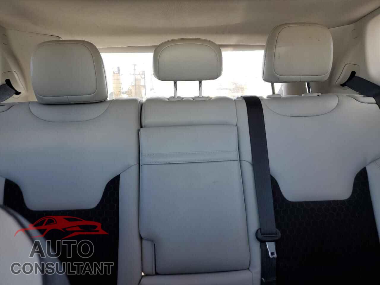 JEEP COMPASS 2017 - 3C4NJDBB0HT665052