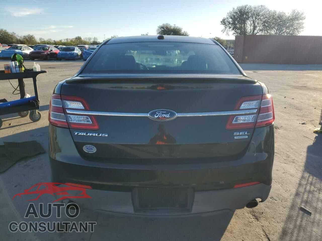 FORD TAURUS 2013 - 1FAHP2E96DG190228