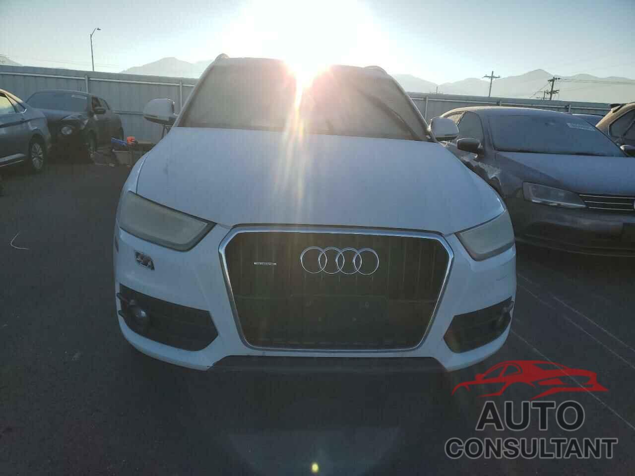 AUDI Q3 2015 - WA1GFCFS6FR014202