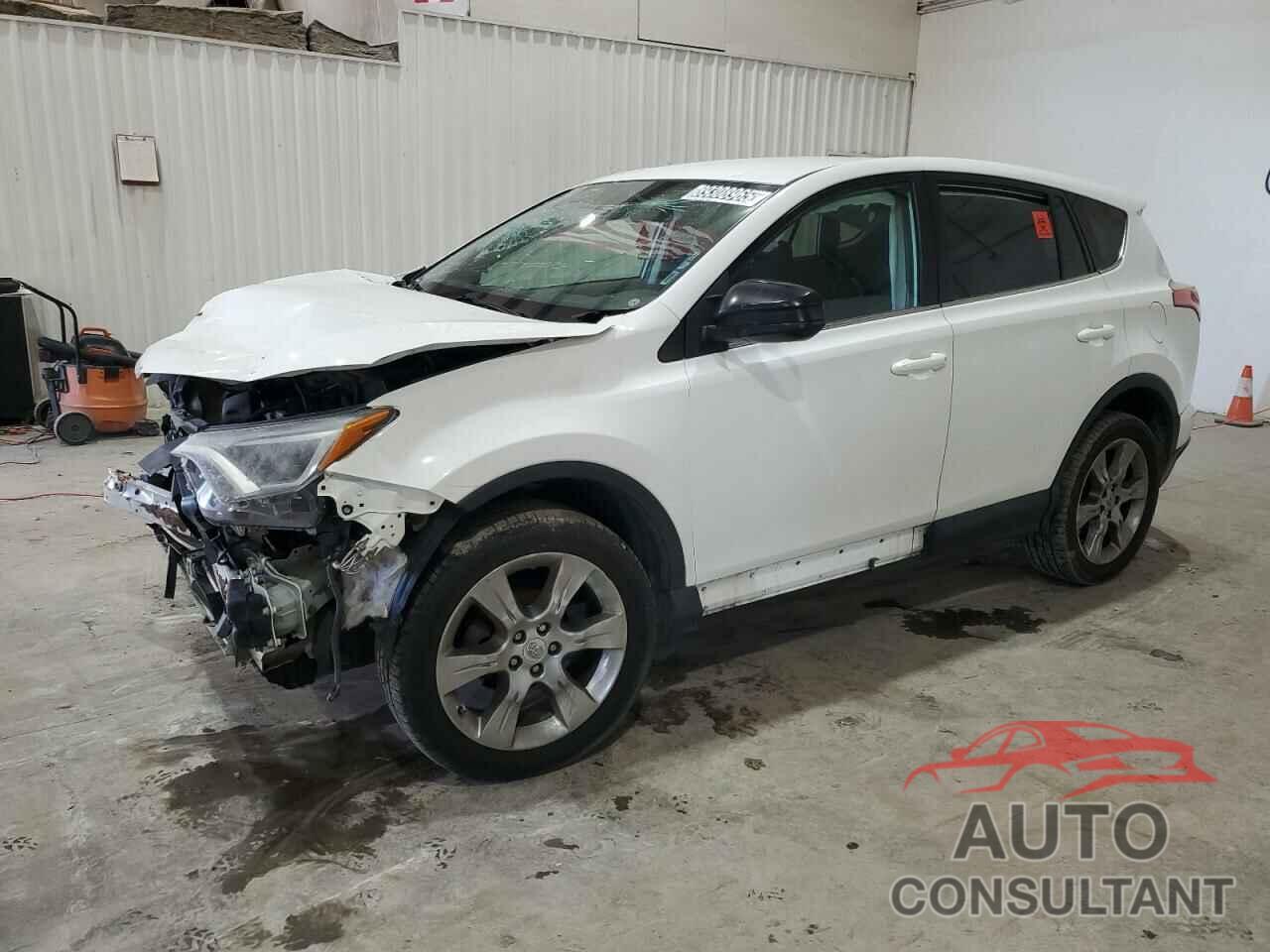 TOYOTA RAV4 2018 - 2T3BFREV6JW763900