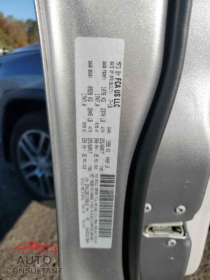JEEP COMPASS 2018 - 3C4NJCBB7JT488418