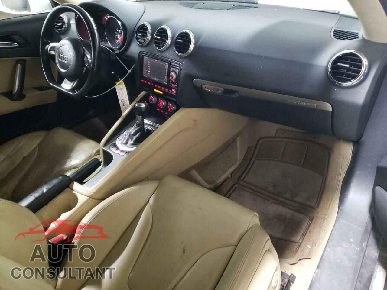 AUDI TT 2011 - TRUBFAFK2B1011493