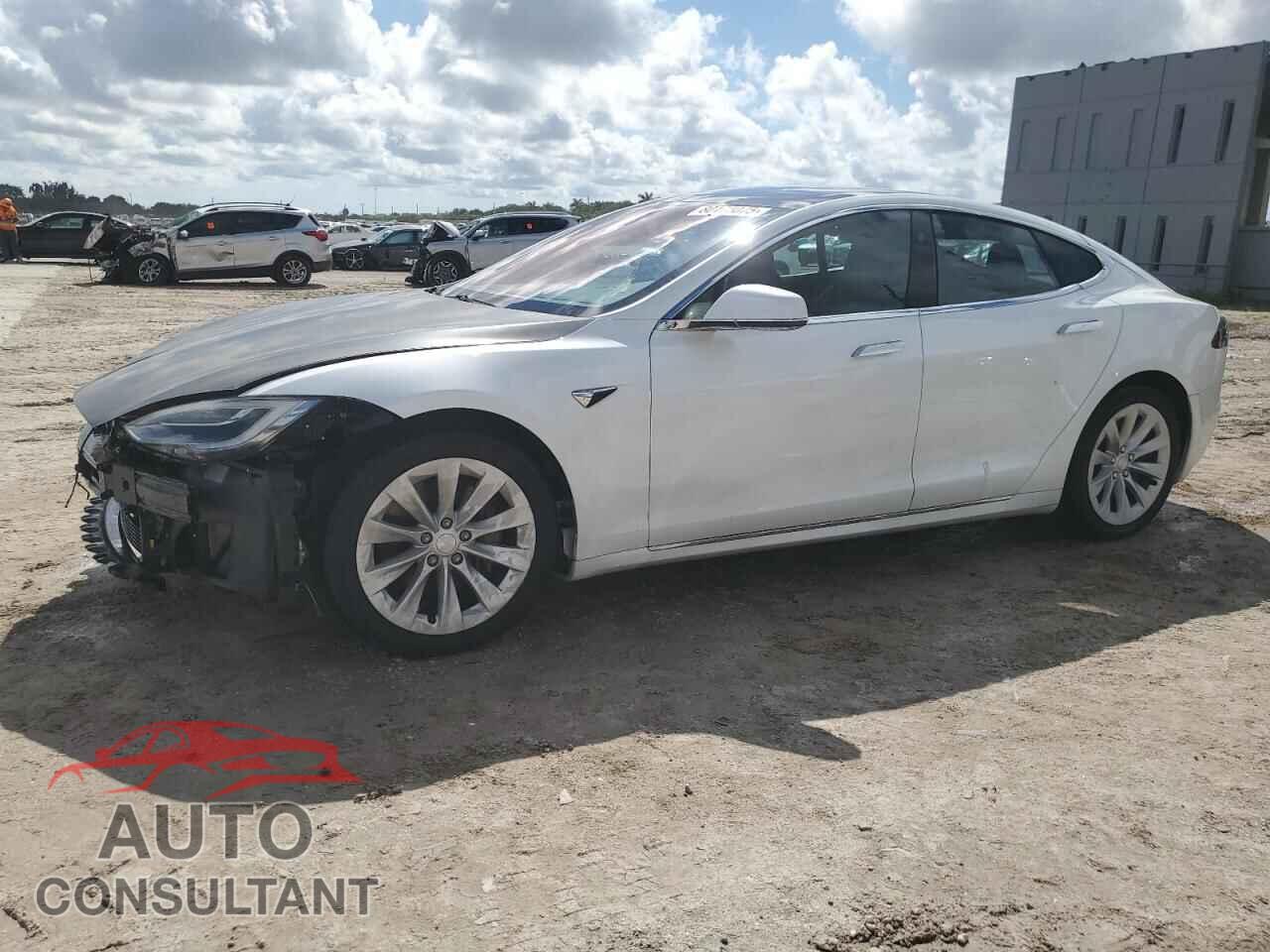TESLA MODEL S 2017 - 5YJSA1E1XHF193140
