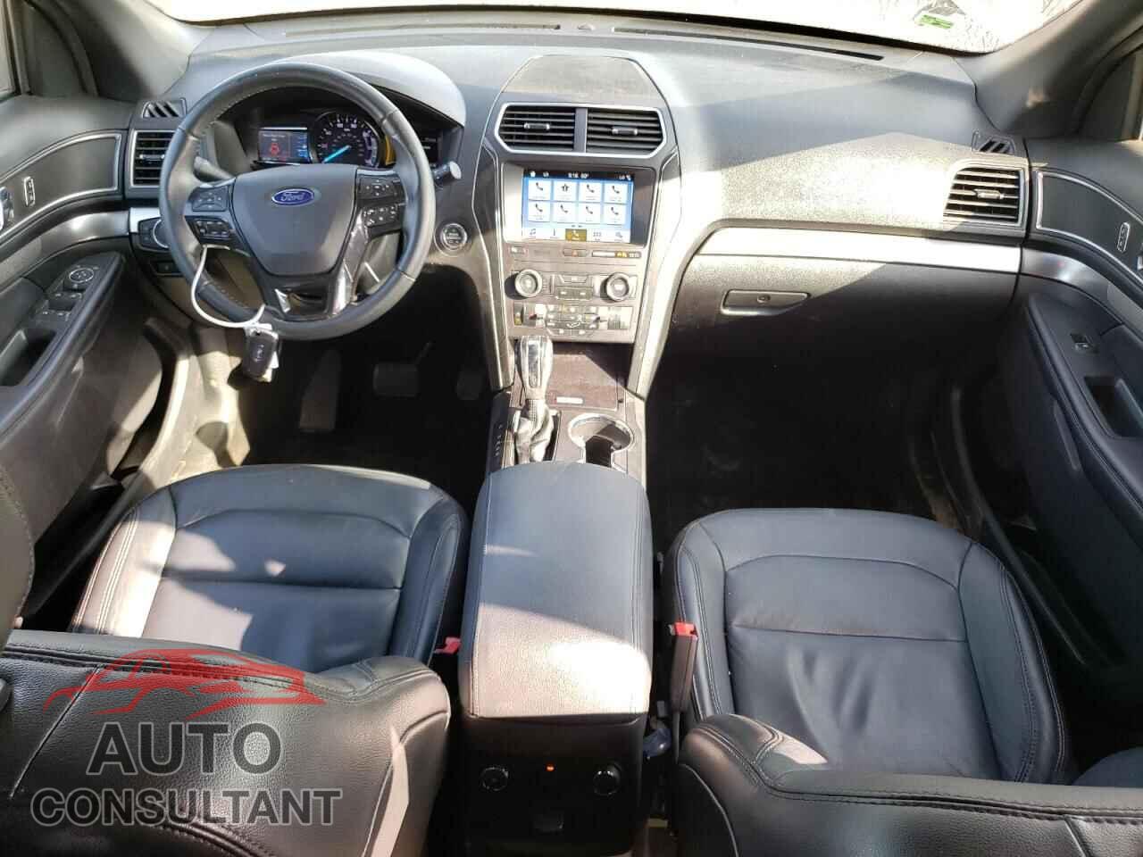 FORD EXPLORER 2018 - 1FM5K7D85JGB97275