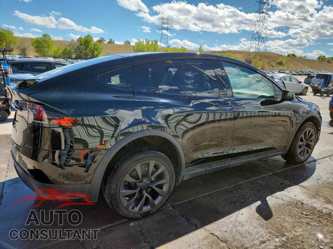 TESLA MODEL X 2023 - 7SAXCBE5XPF409238