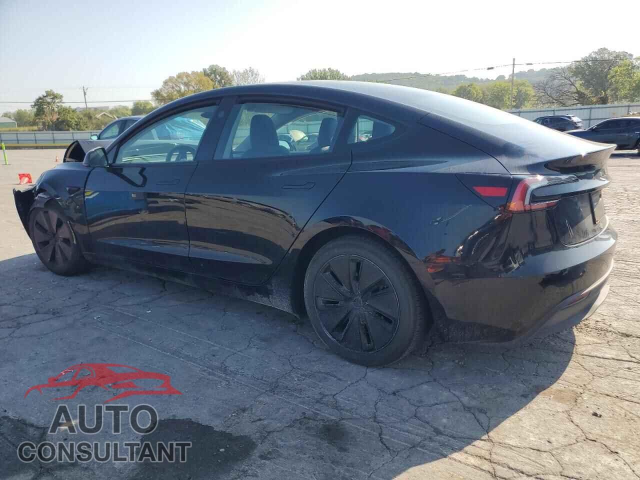 TESLA MODEL 3 2024 - 5YJ3E1EA4RF736251