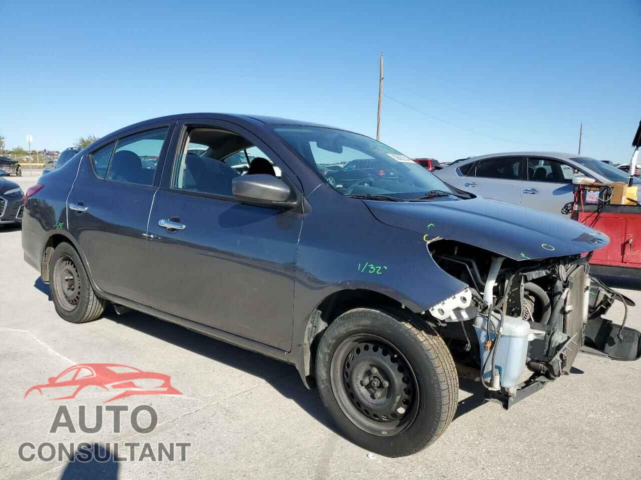 NISSAN VERSA 2017 - 3N1CN7AP1HL821015
