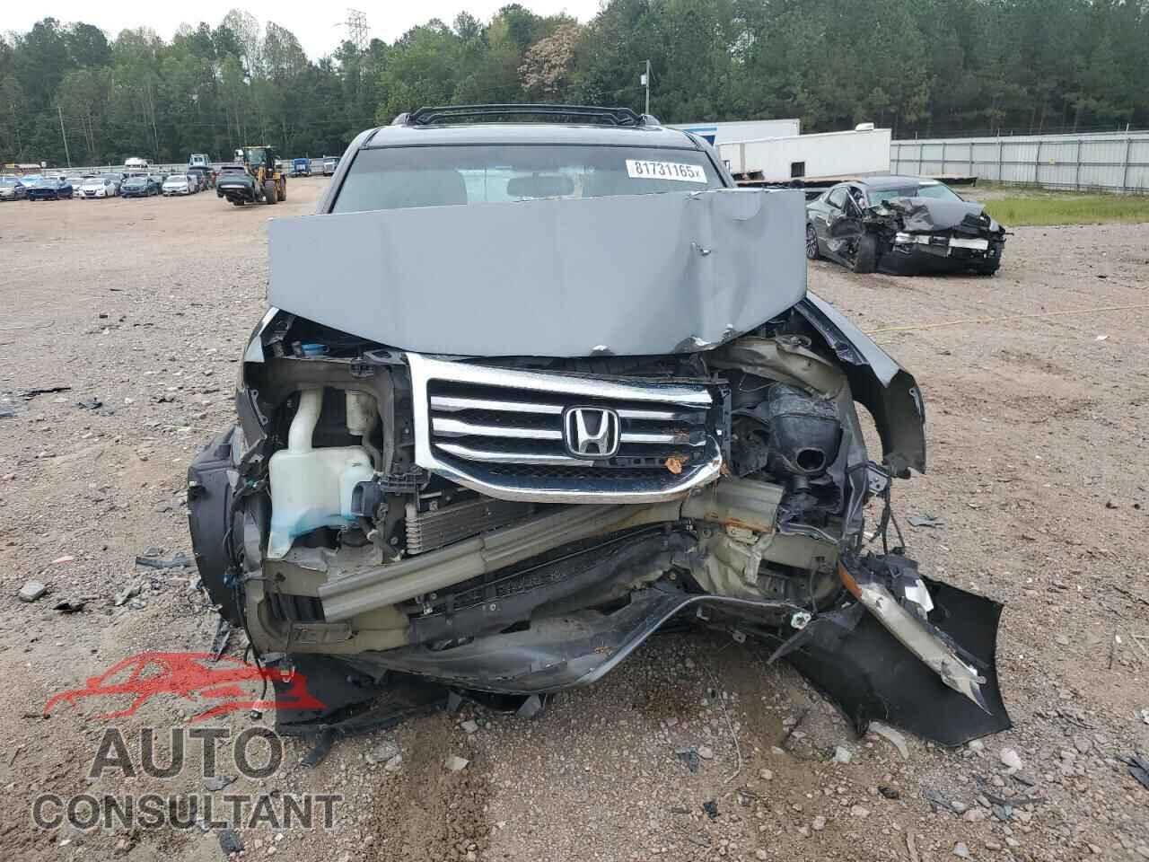 HONDA PILOT 2013 - 5FNYF4H60DB040006