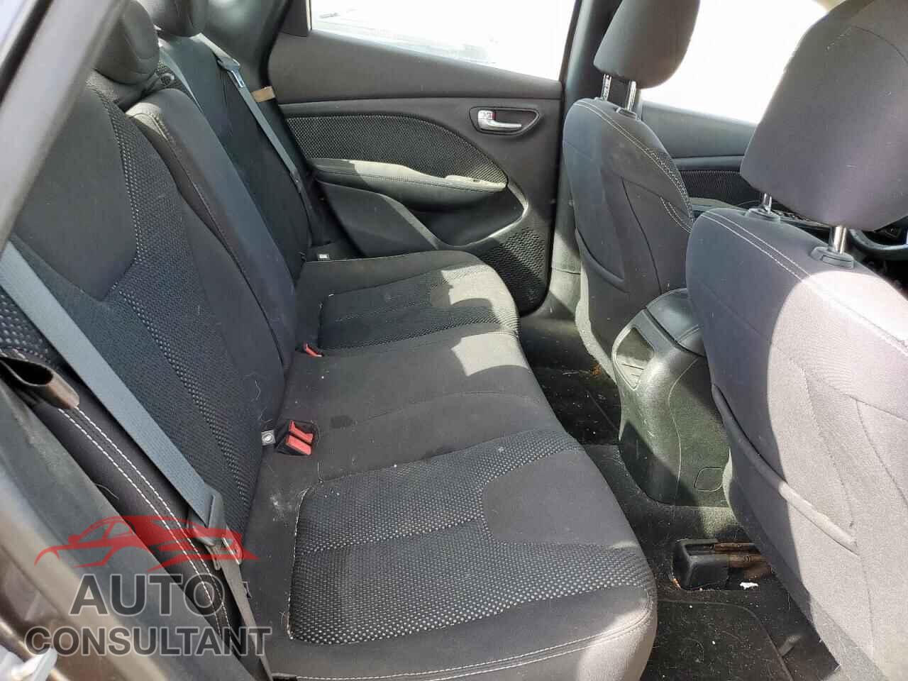 DODGE DART 2015 - 1C3CDFBB1FD251831