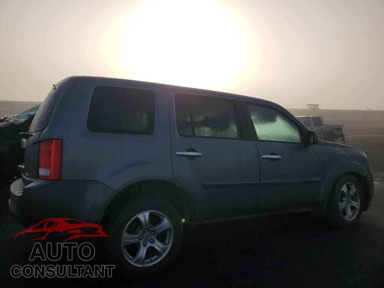 HONDA PILOT 2013 - 5FNYF4H53DB068339