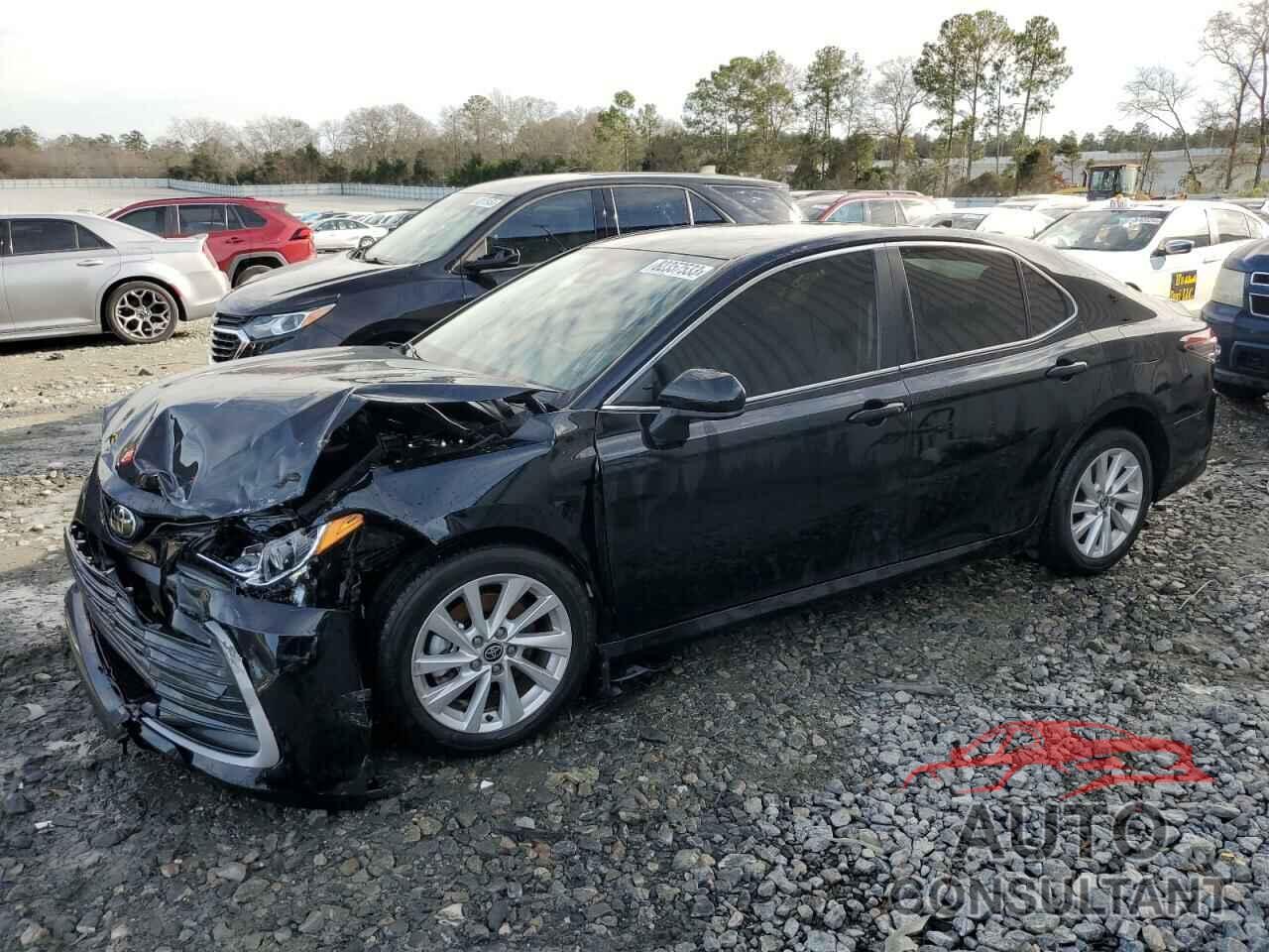 TOYOTA CAMRY 2022 - 4T1C11AK5NU714735