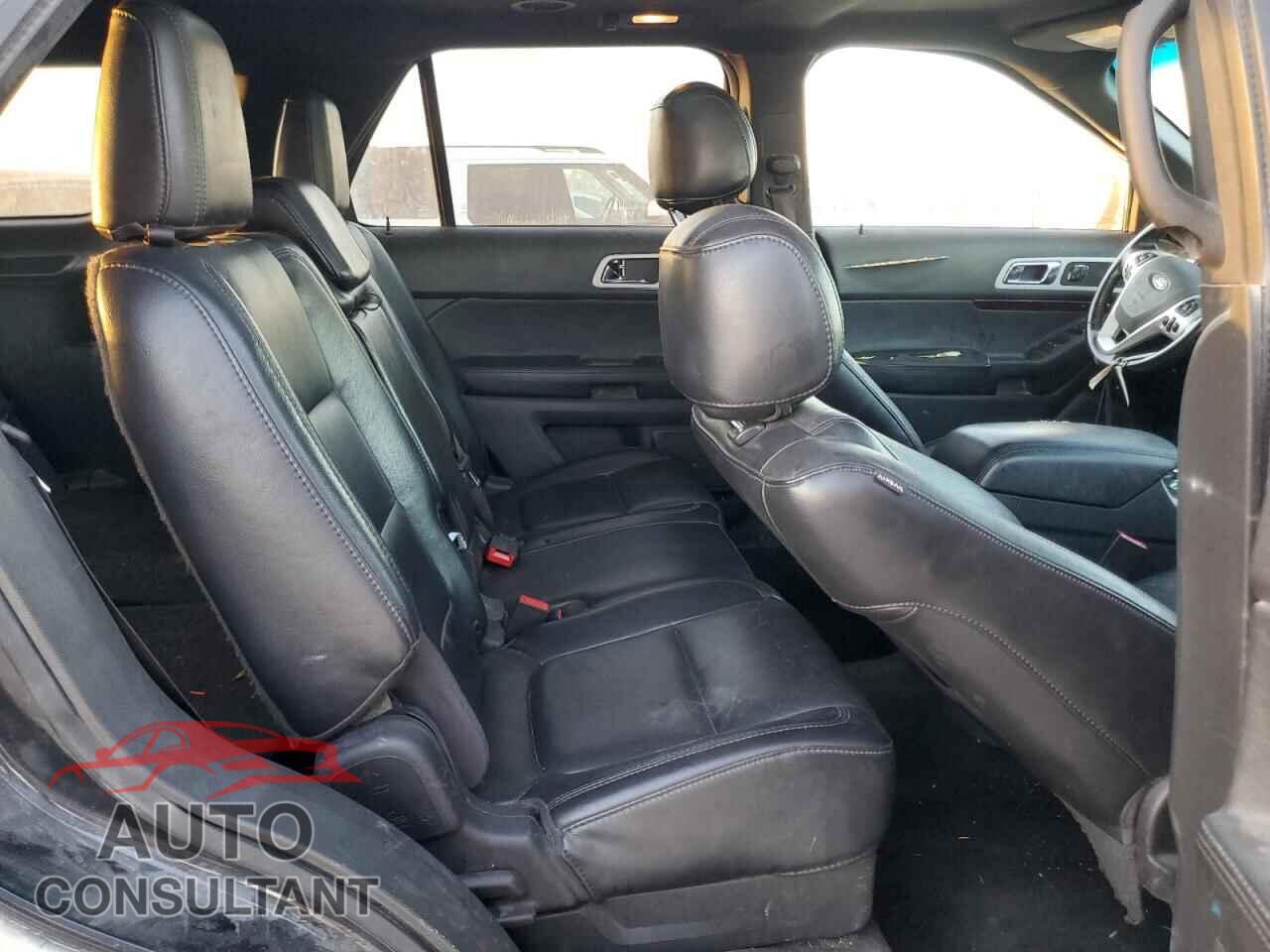 FORD EXPLORER 2013 - 1FM5K7F89DGA04708