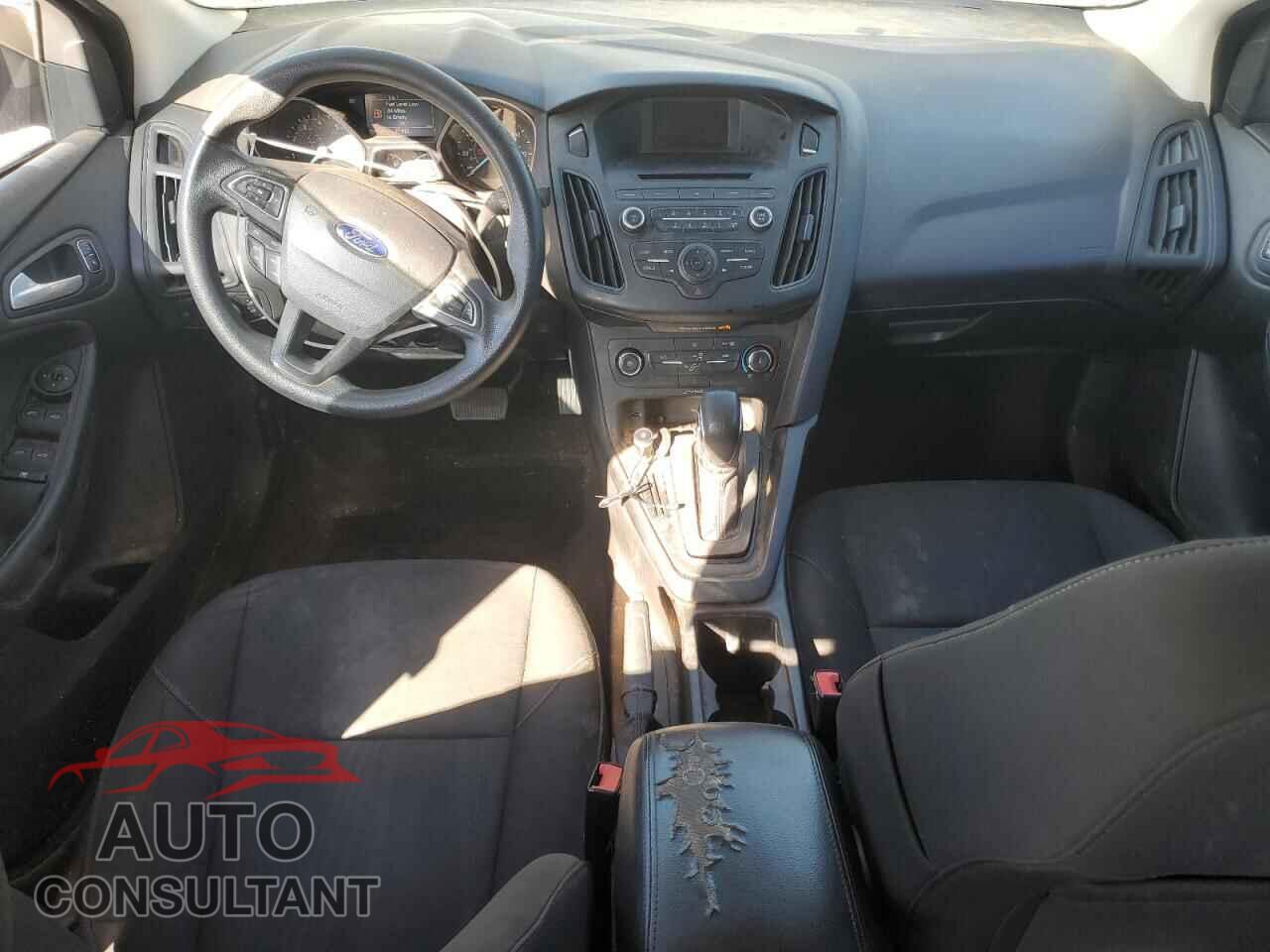 FORD FOCUS 2017 - 1FADP3F27HL297954