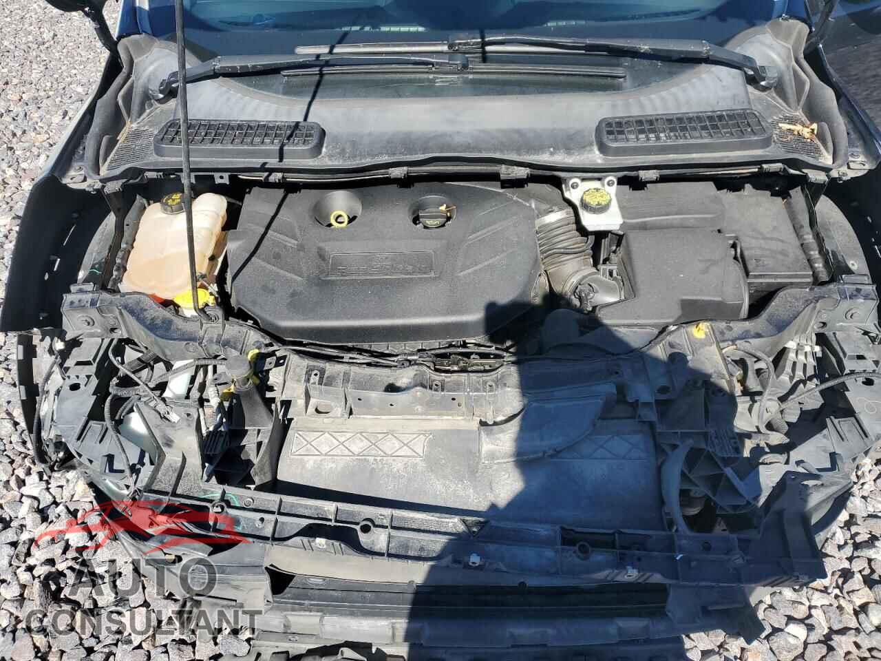 FORD ESCAPE 2015 - 1FMCU9G96FUB51075