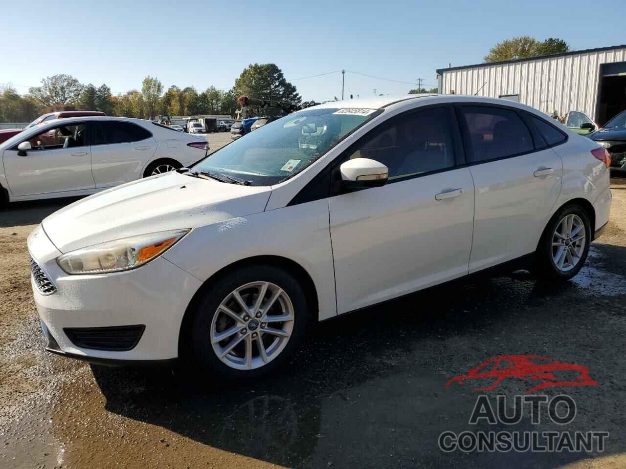 FORD FOCUS 2015 - 1FADP3F26FL336465