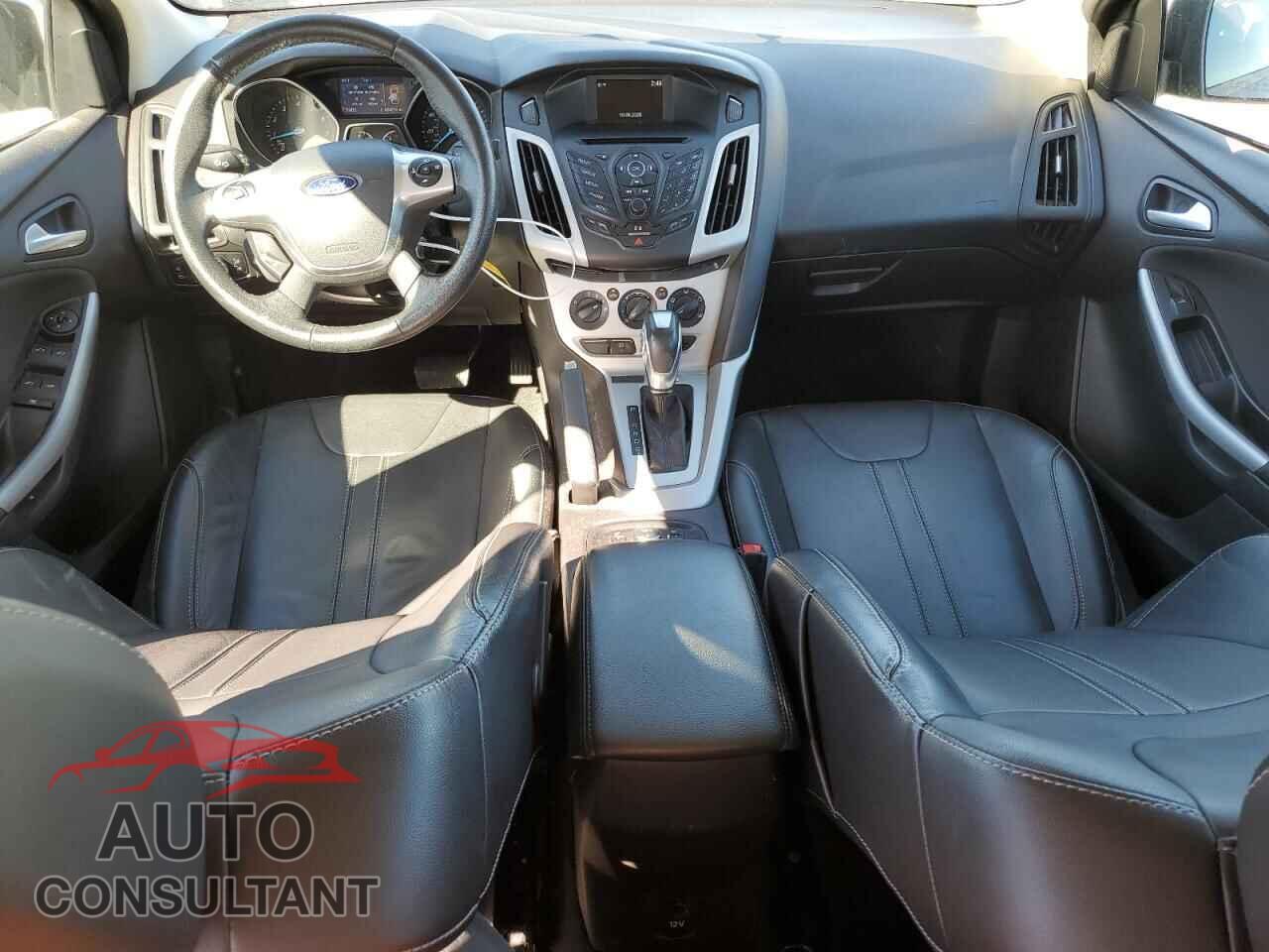 FORD FOCUS 2014 - 1FADP3F23EL433413