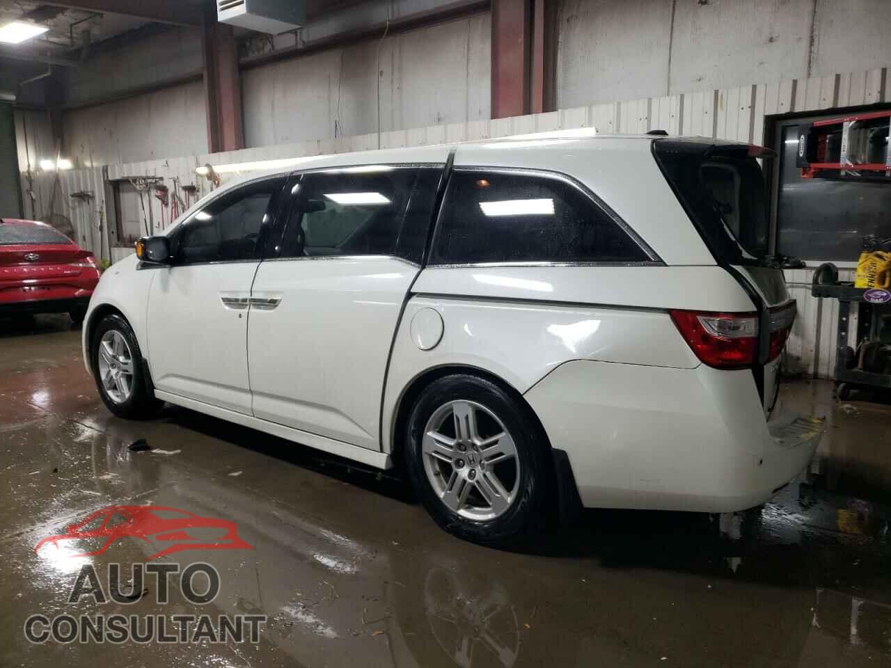 HONDA ODYSSEY 2013 - 5FNRL5H90DB017113