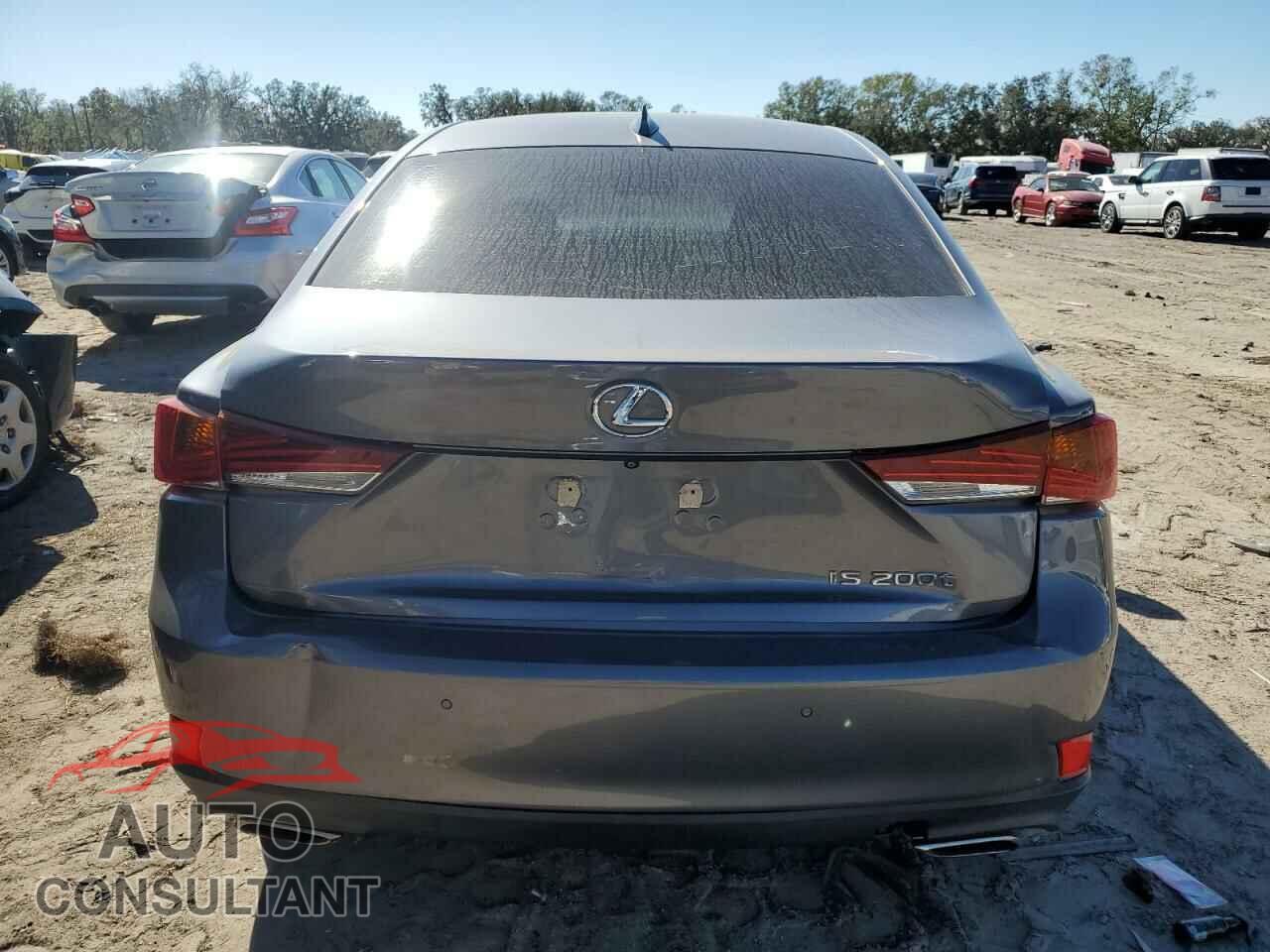 LEXUS IS 2017 - JTHBA1D20H5048750