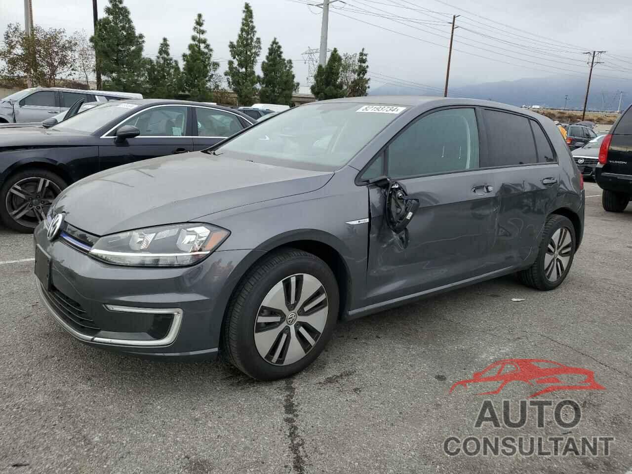 VOLKSWAGEN GOLF 2017 - WVWKR7AU6HW950459