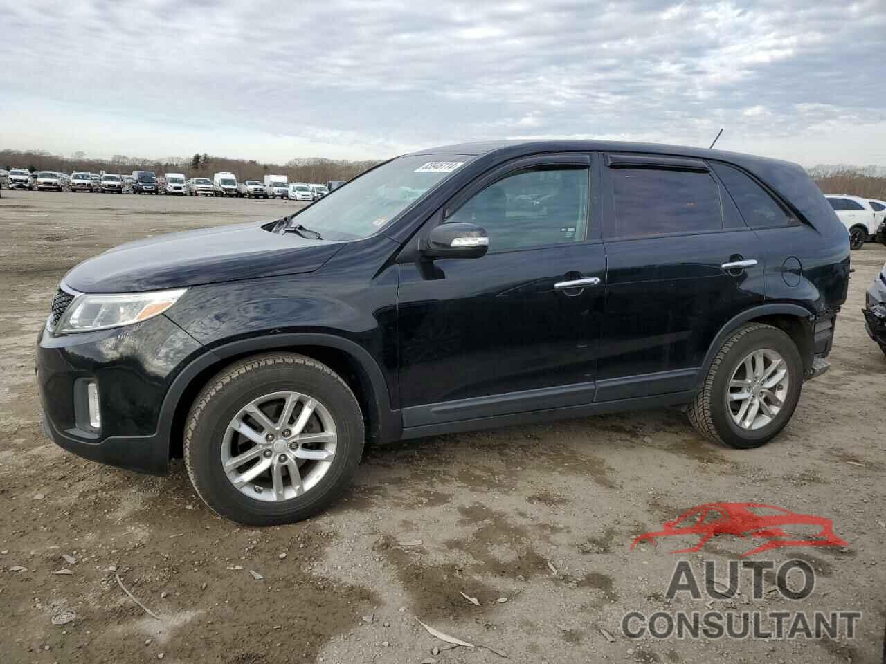 KIA SORENTO 2015 - 5XYKT3A64FG579047